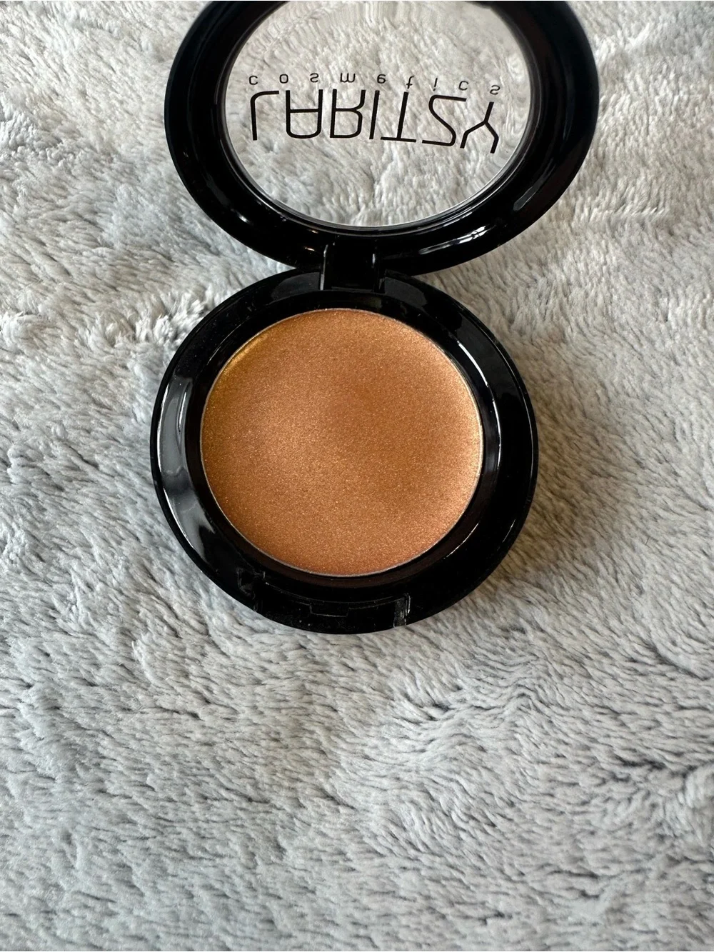 Defiance Beauty & Laritzy Bronzer + Shimmer Duo — Warm Brown